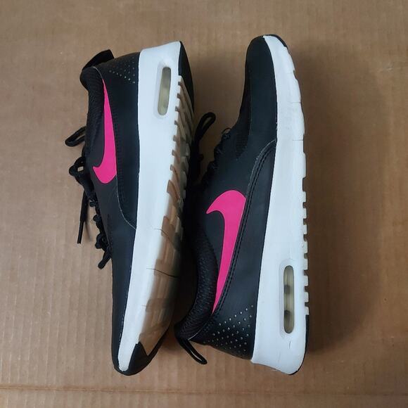 Nike Air Max THEA Girls Shoes 6.5 Black/Pink Casual Activewear Athleisure Sporty - Picture 5 of 9